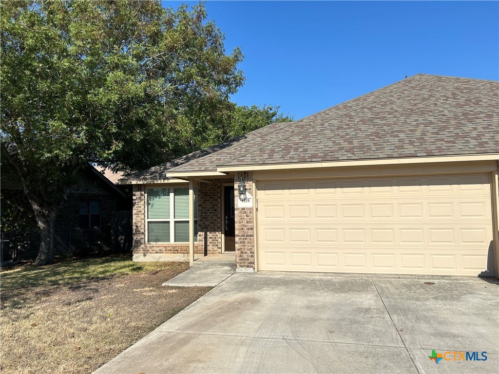 1125 Misty Acres Drive Property Photo 1