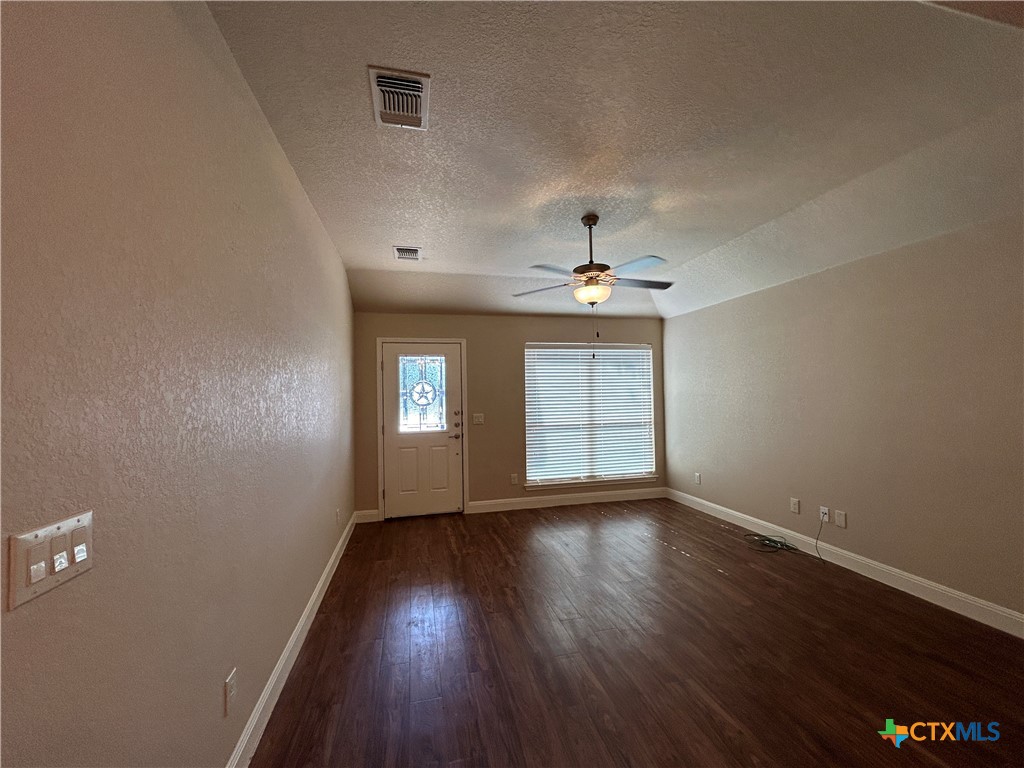 1125 Misty Acres Drive Property Photo 11