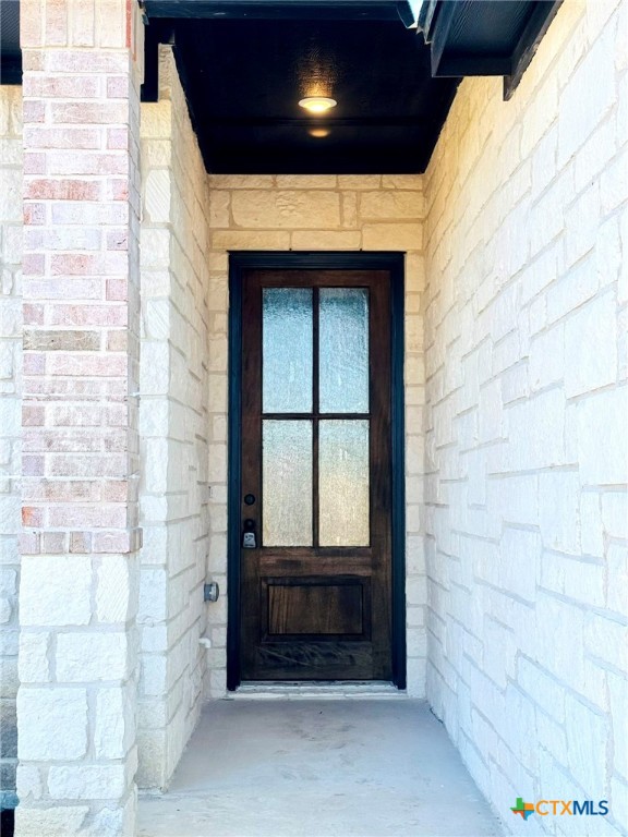 7720 Soapstone Court Property Photo 9