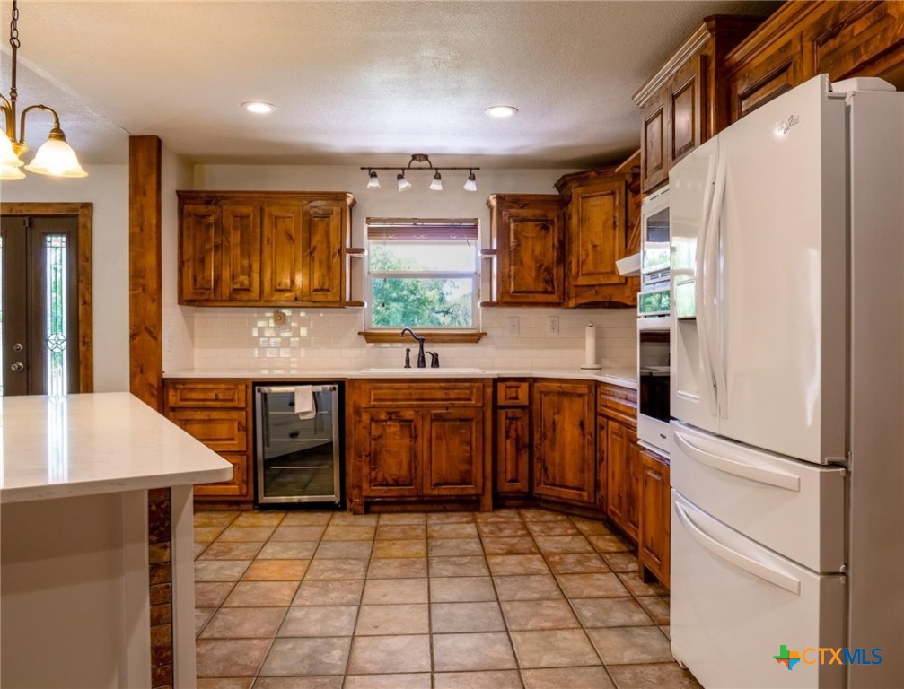 401 County Road 334 Property Photo 5