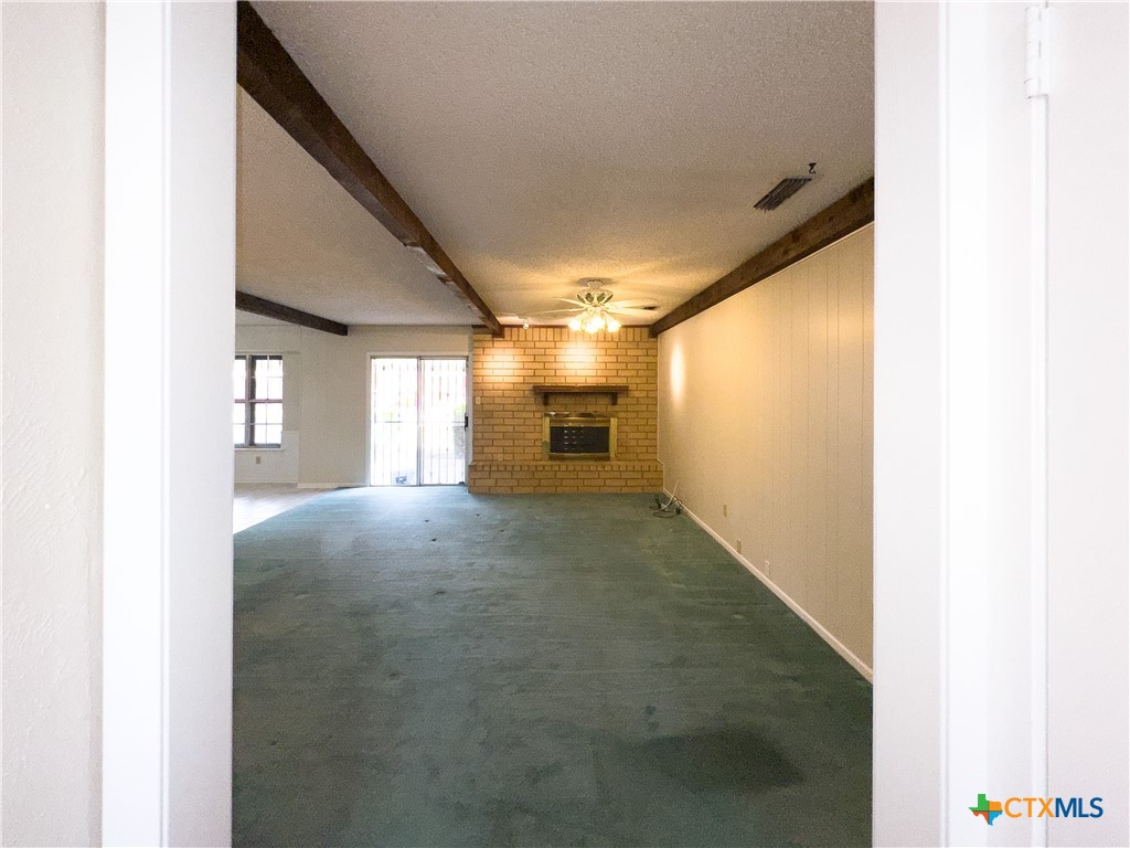 411 Orchid Drive Property Photo 8