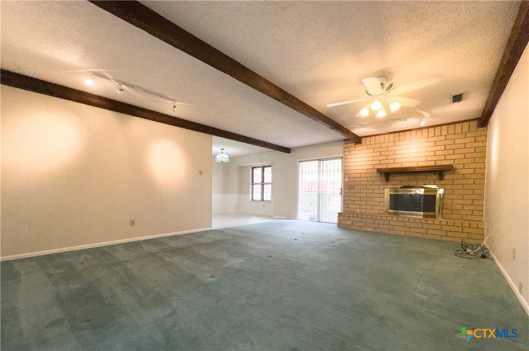 411 Orchid Drive Property Photo 9