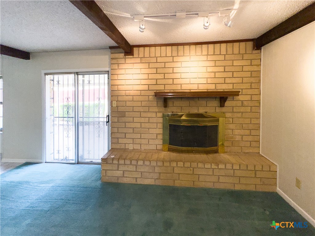 411 Orchid Drive Property Photo 10