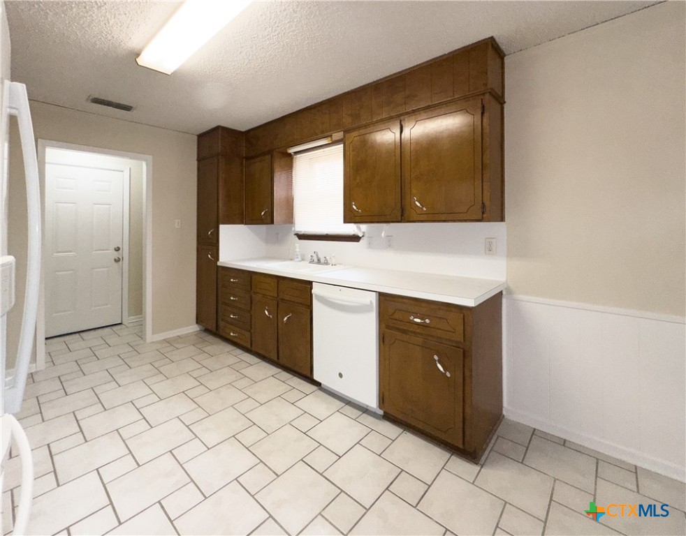 411 Orchid Drive Property Photo 19