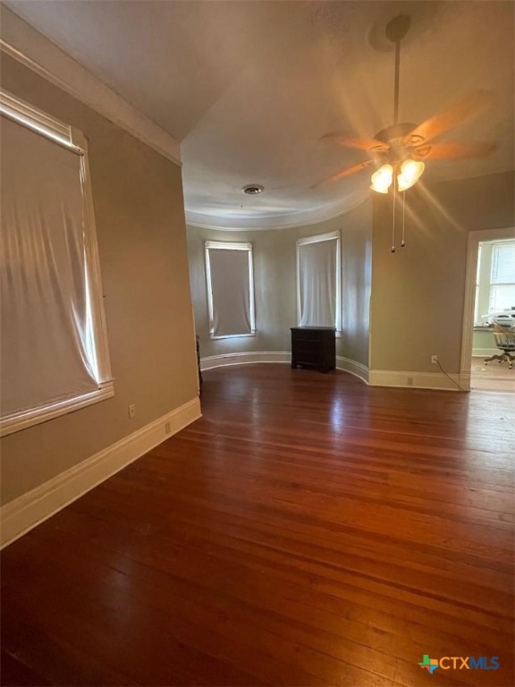 311 E Broadway Street Property Photo 10
