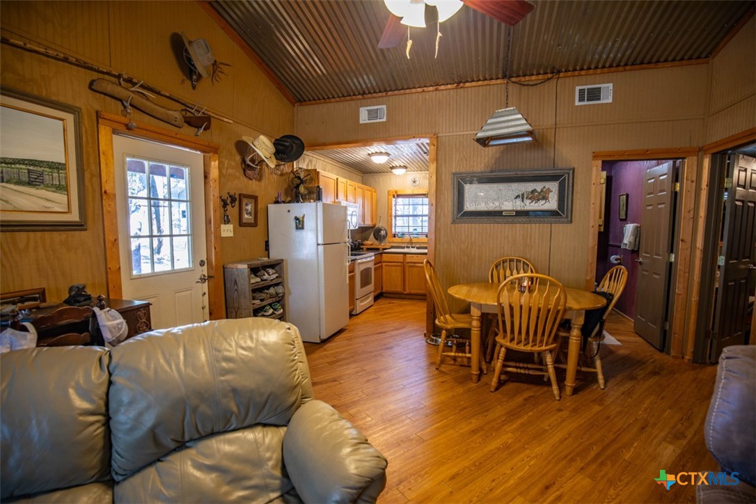 3321 County Road 457 Property Photo 17