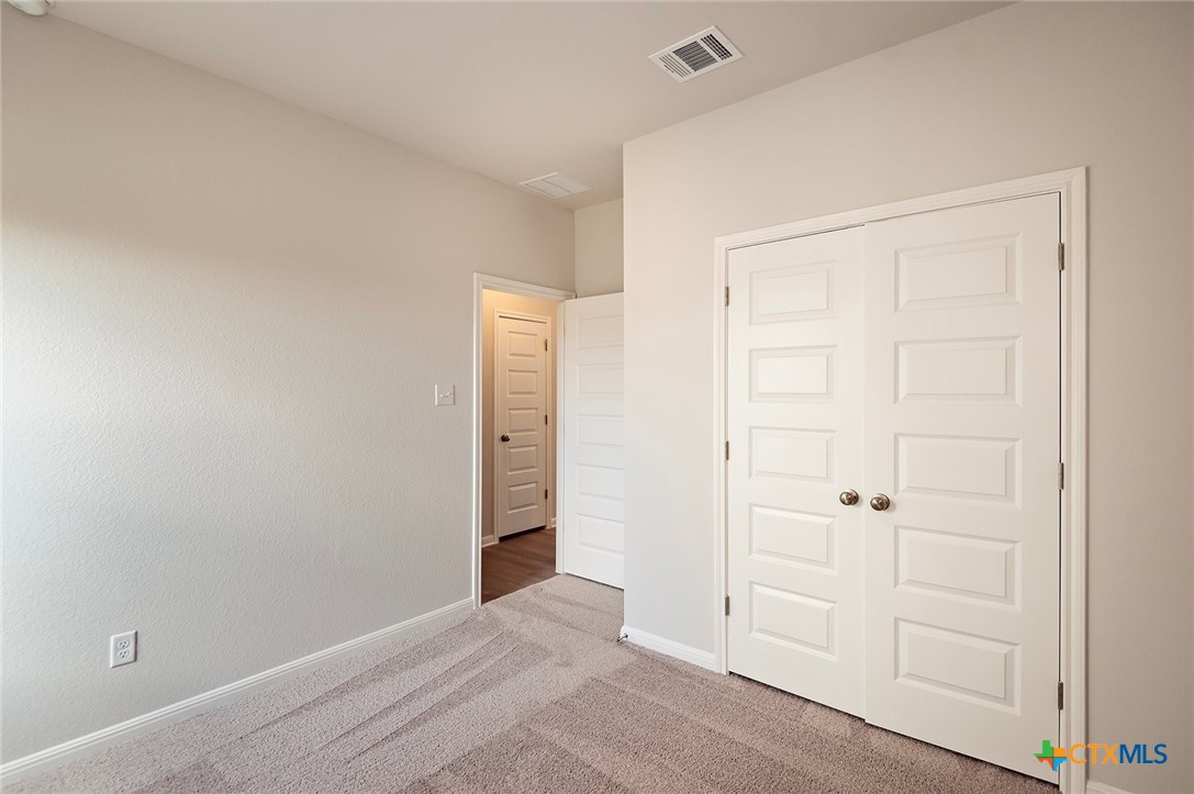 252 Alcatraz Loop Property Photo 11