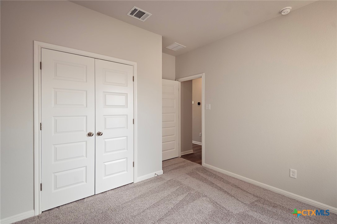252 Alcatraz Loop Property Photo 13