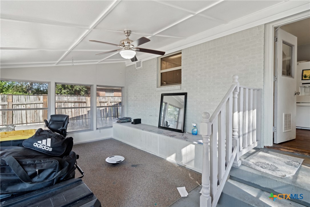 2308 Terrace Drive Property Photo 7