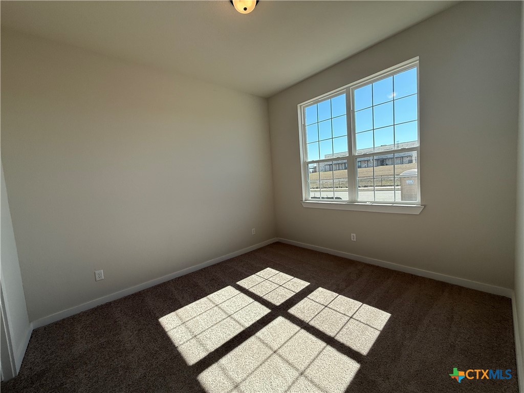 6504 Mcgregor Loop Property Photo 3