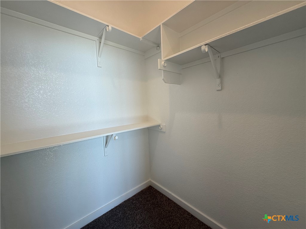 6504 Mcgregor Loop Property Photo 5
