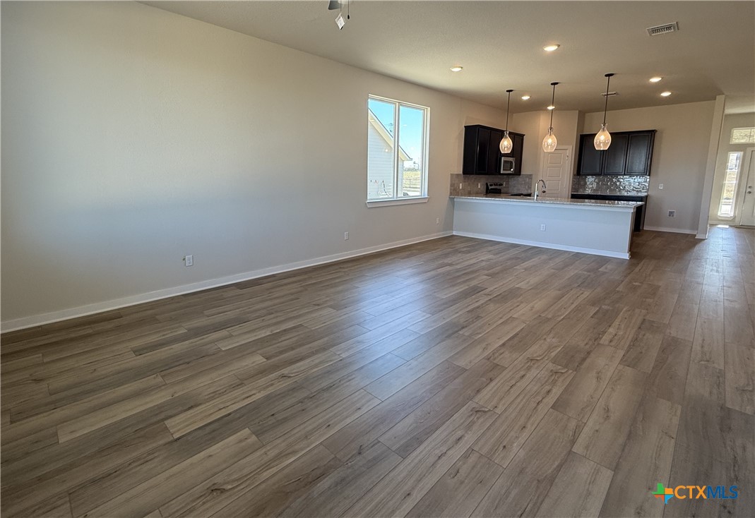 6504 Mcgregor Loop Property Photo 11