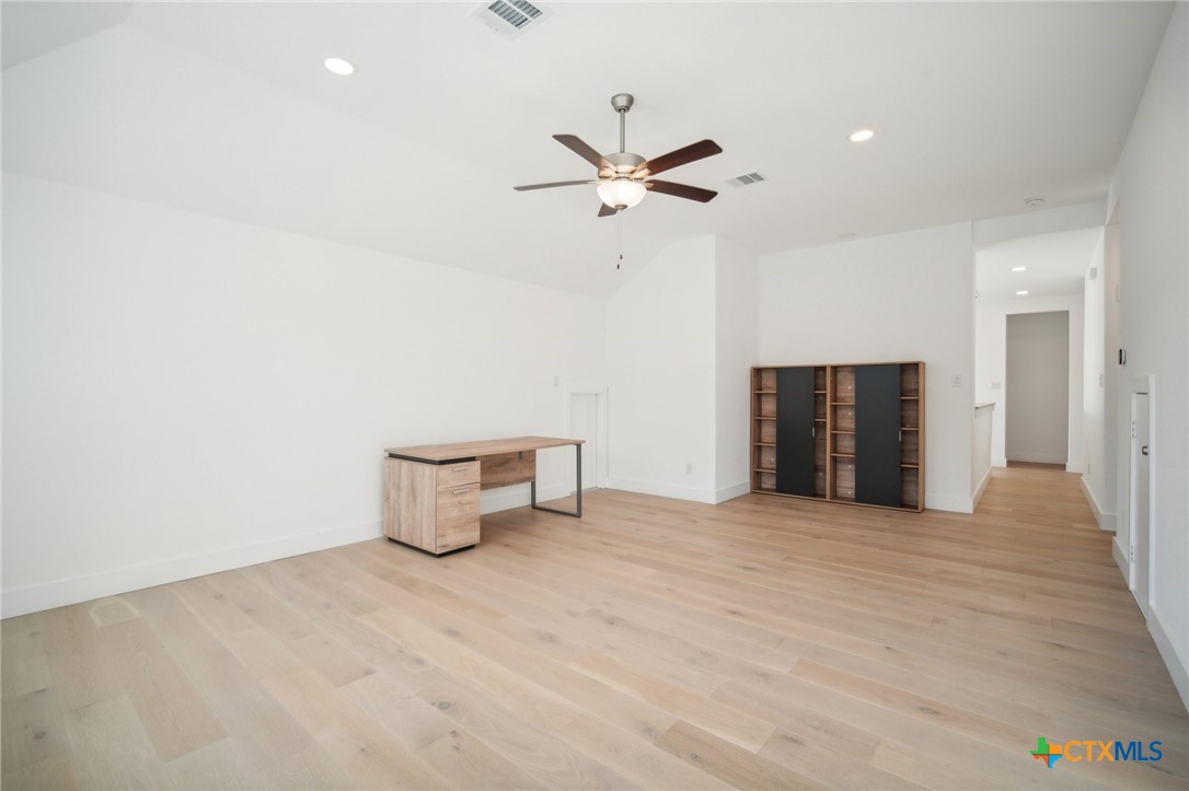 7409 Turnback Ledge Trail Property Photo 25