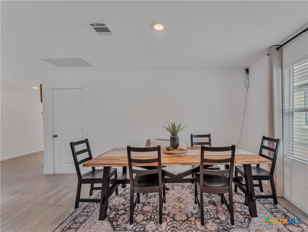 4407 Geyser Lake Property Photo 6