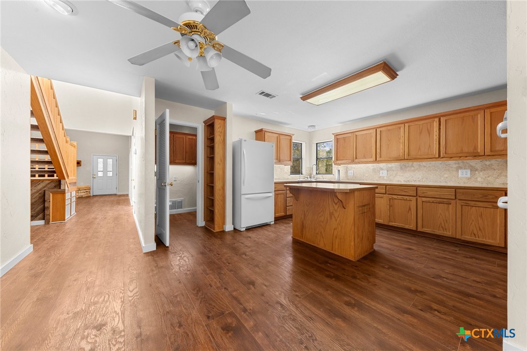 5985 Fm 2086 Property Photo 14