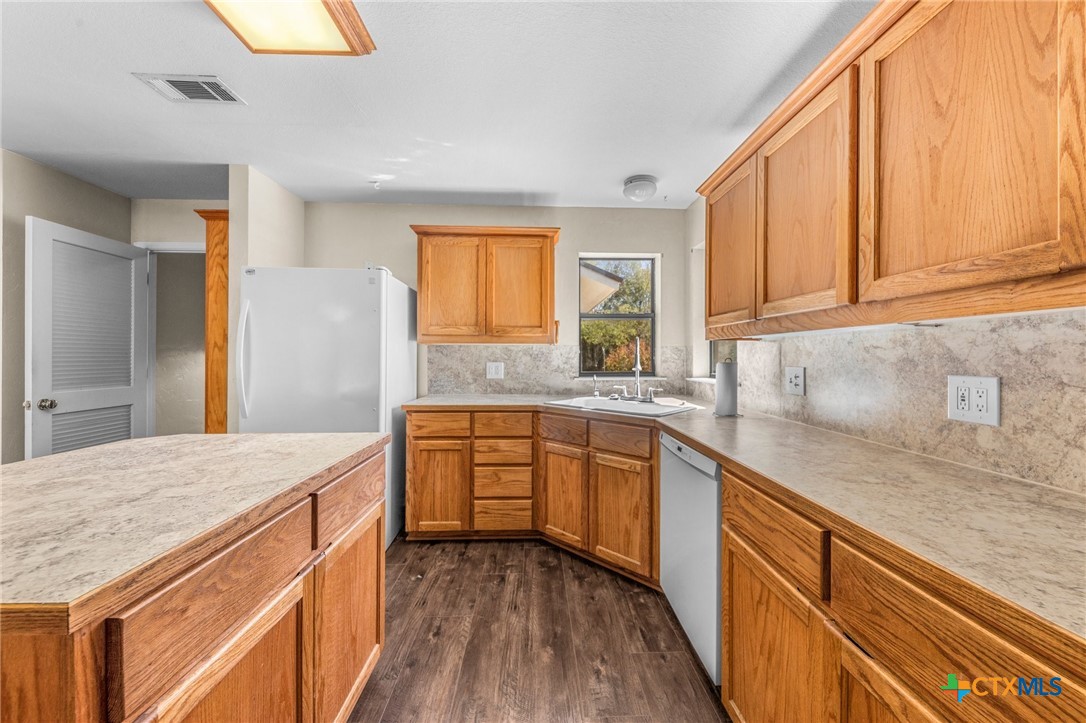 5985 Fm 2086 Property Photo 17