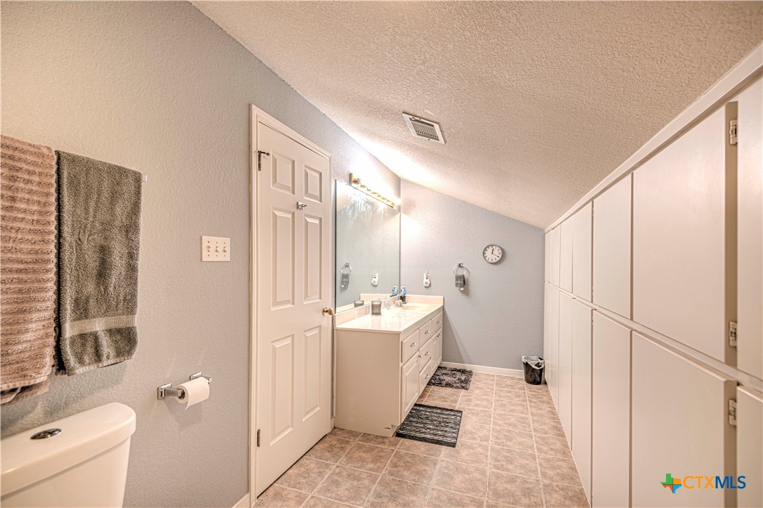 11239 Brewer Road Property Photo 33