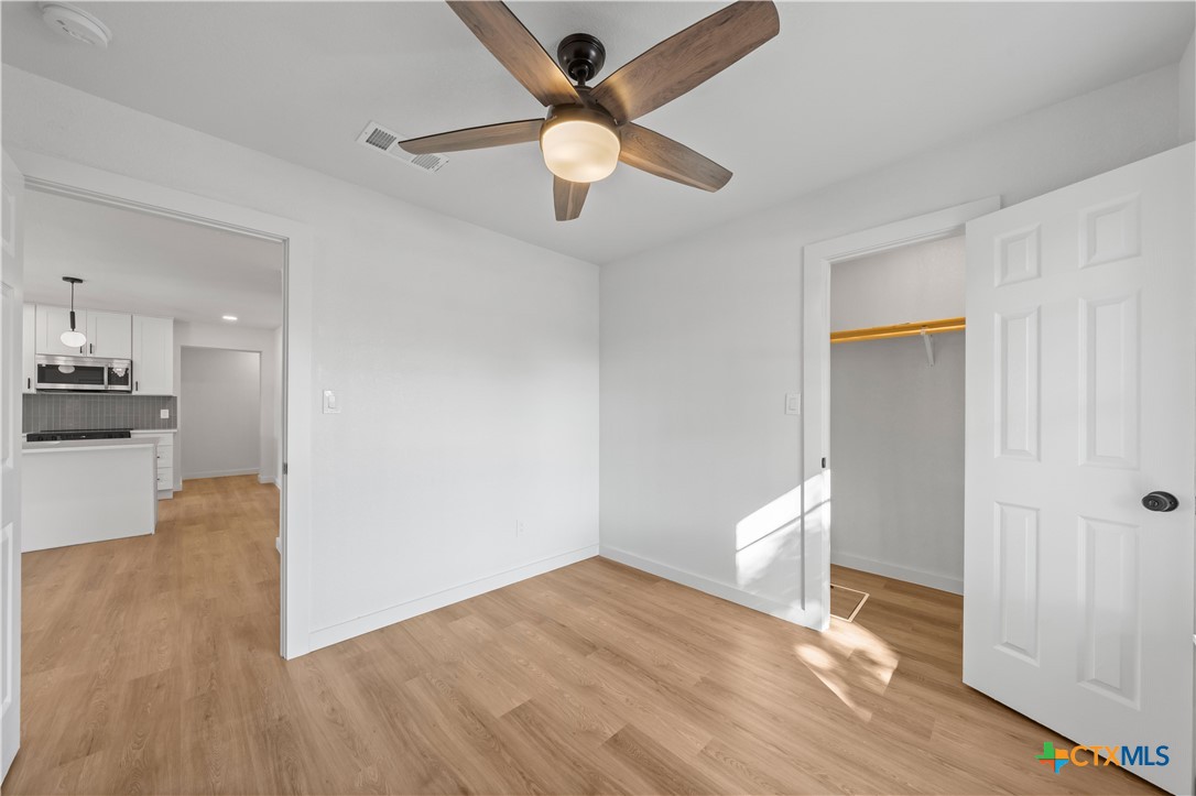 115 W Fowler Avenue Property Photo 11