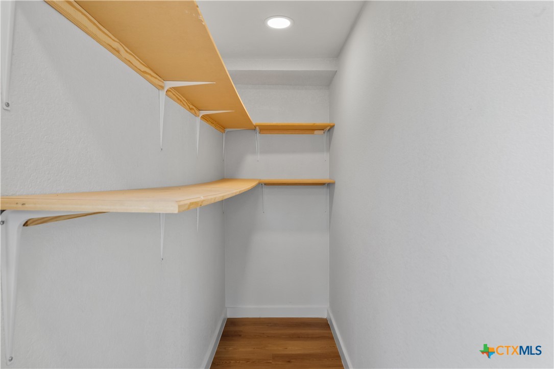 115 W Fowler Avenue Property Photo 23