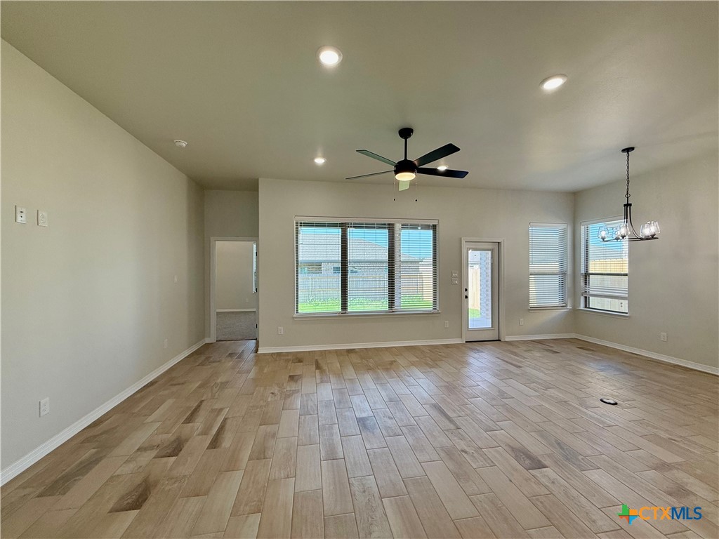 801 Eagle Crest Cove Property Photo 7