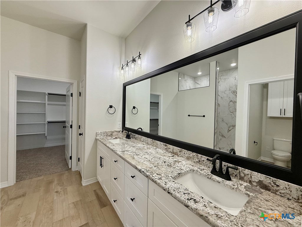 801 Eagle Crest Cove Property Photo 18