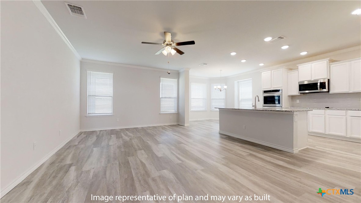 3730 Moffat Court Property Photo 13