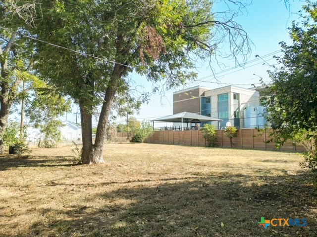 804 Alexander Street Property Photo 18