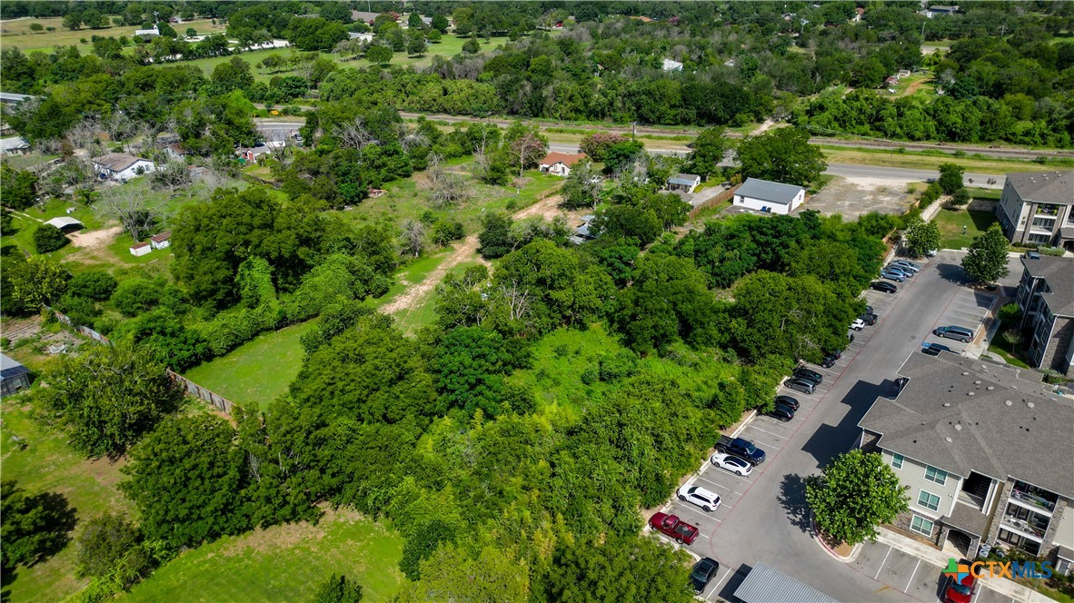 1951 Gruene Road Property Photo 41