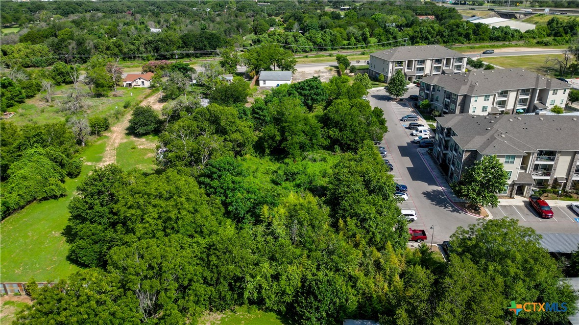 1951 Gruene Road Property Photo 42