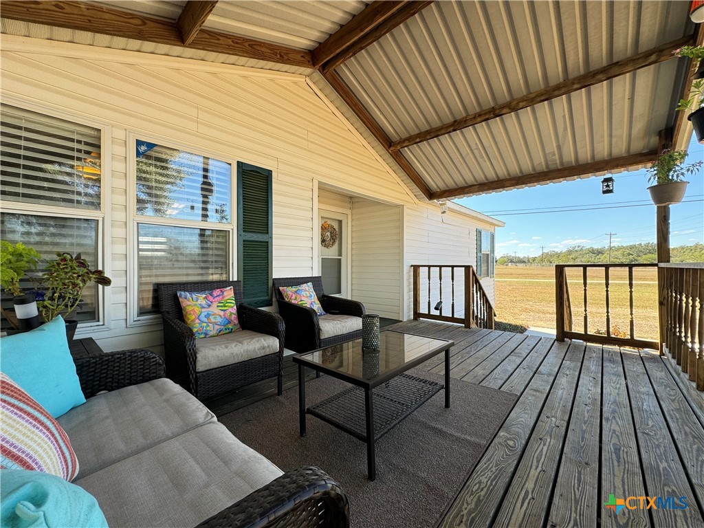 2803 Old Goliad Road Property Photo 20