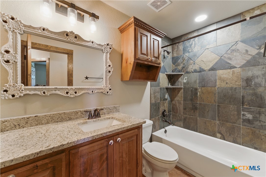 165 Lakeview Circle Property Photo 24
