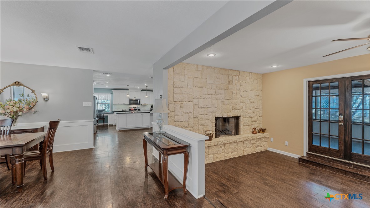 1105 Spent Wing Drive Property Photo 4