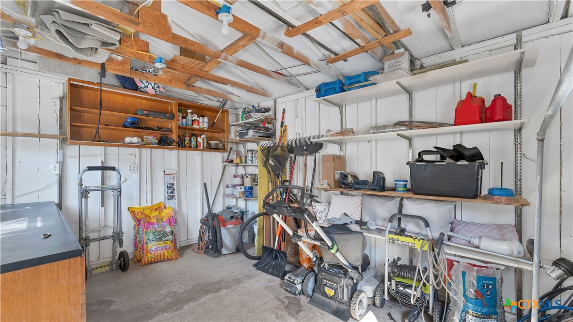 1105 Spent Wing Drive Property Photo 36