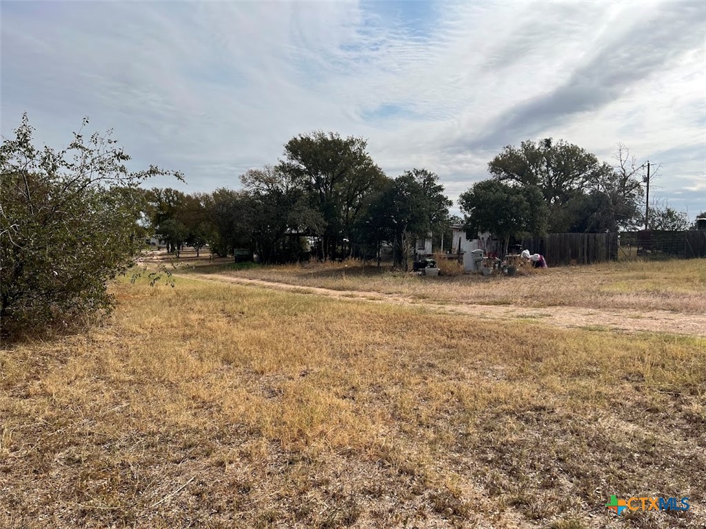 1701 & 1703 Roselea Drive Property Photo 4