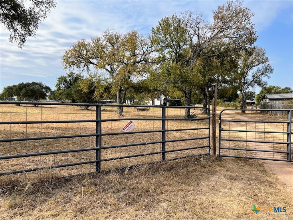 1701 & 1703 Roselea Drive Property Photo 15
