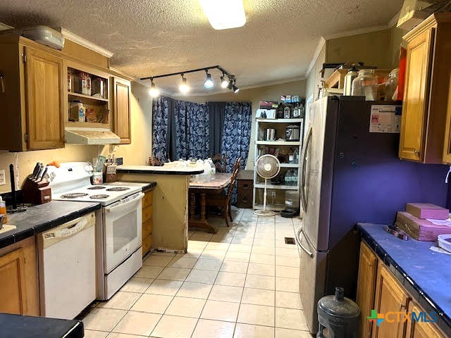 1701 & 1703 Roselea Drive Property Photo 17