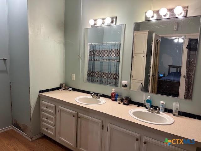 1701 & 1703 Roselea Drive Property Photo 20
