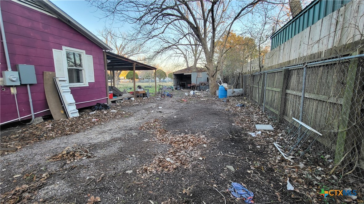 129 College Street Property Photo 18
