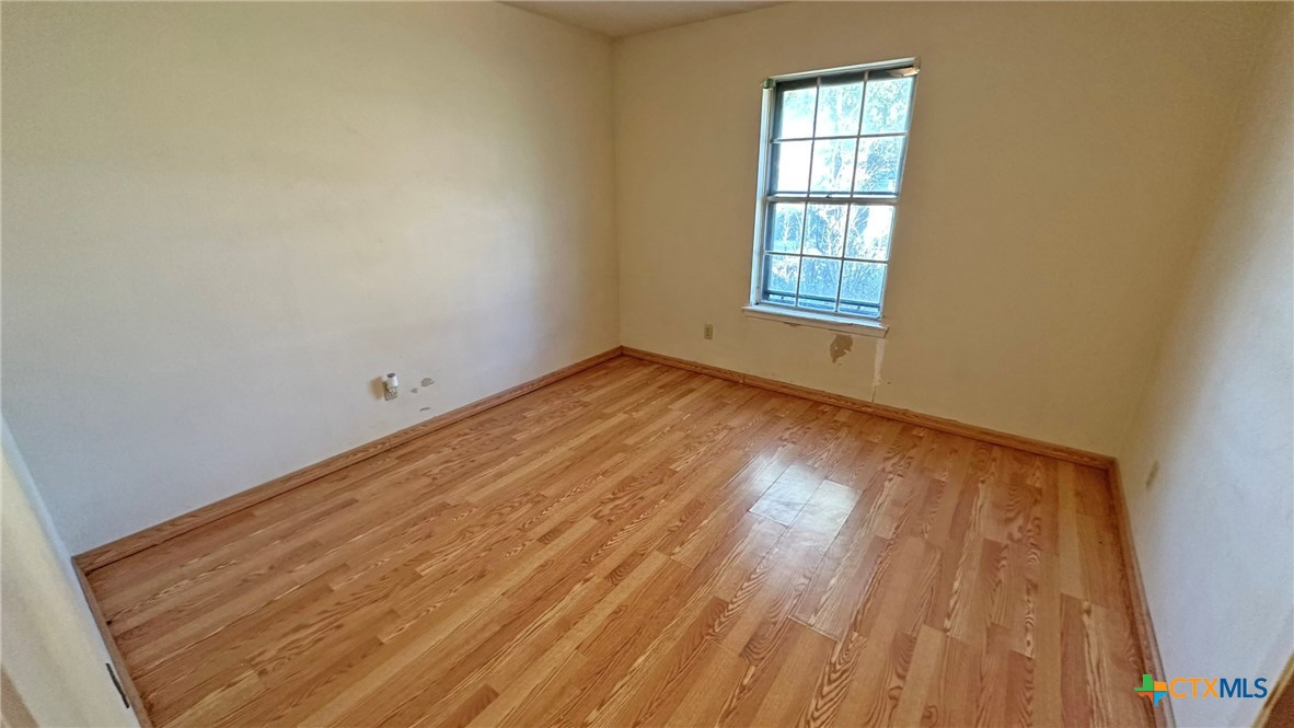 902 Holly Street Property Photo 14