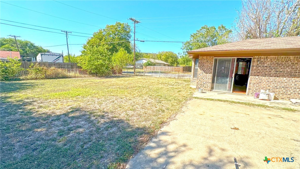 902 Holly Street Property Photo 21
