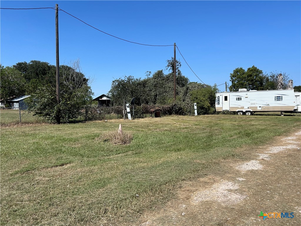 10537 Fm 616 Property Photo 4