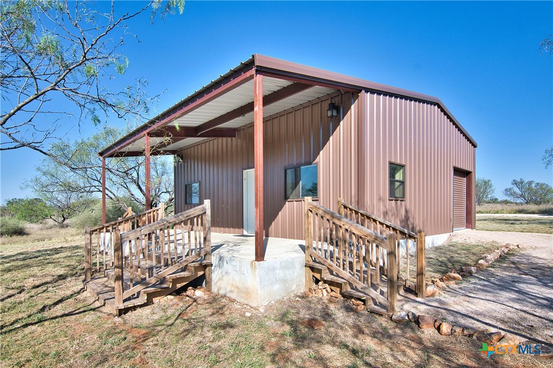 10335 Hickory Grove Road Property Photo 3