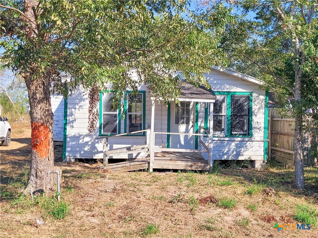 1109 S Wharton Street Property Photo 2