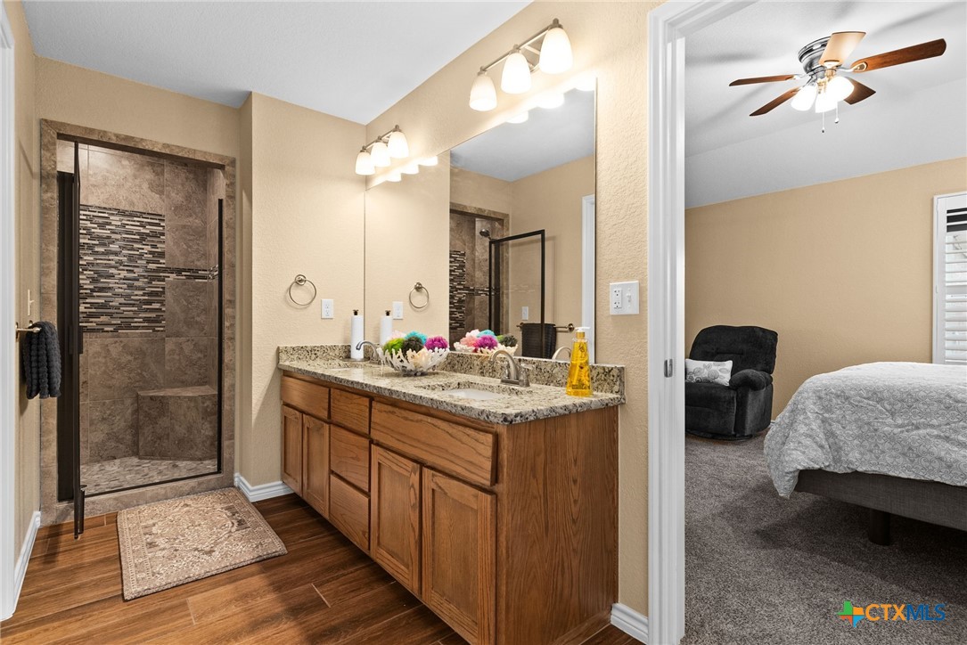16 Samac Lane Property Photo 15