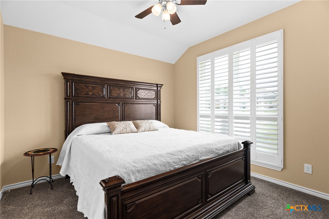 16 Samac Lane Property Photo 18