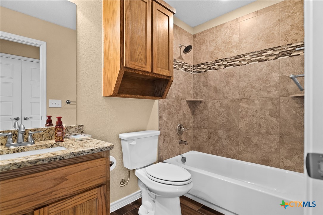 16 Samac Lane Property Photo 20