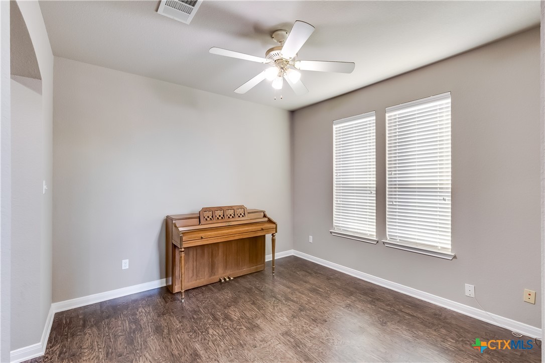 1202 Jester Court Property Photo 6