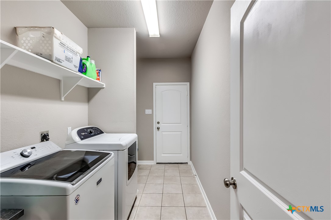 1202 Jester Court Property Photo 23