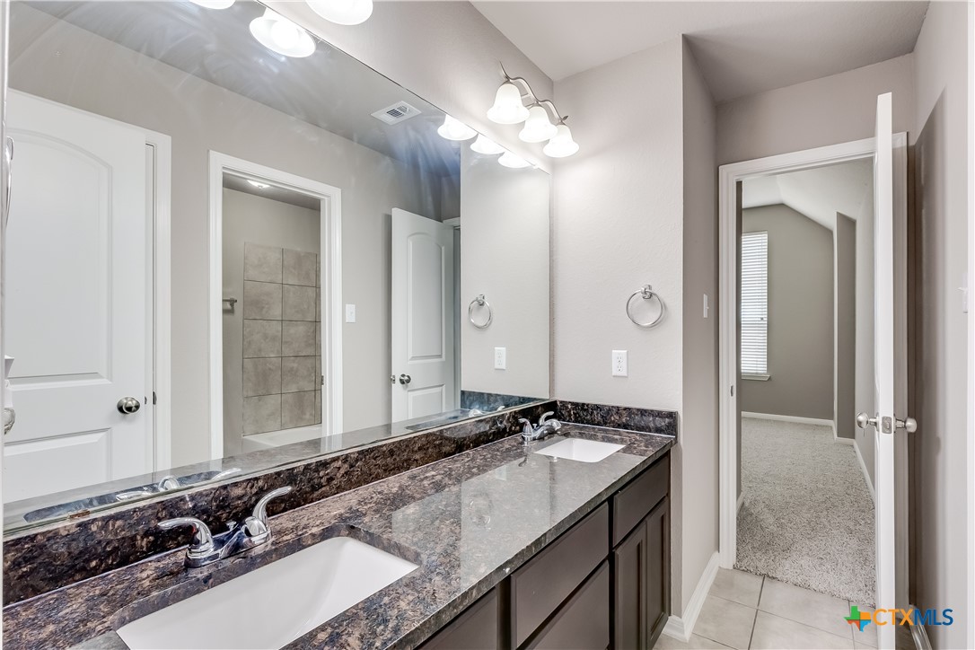 1202 Jester Court Property Photo 29