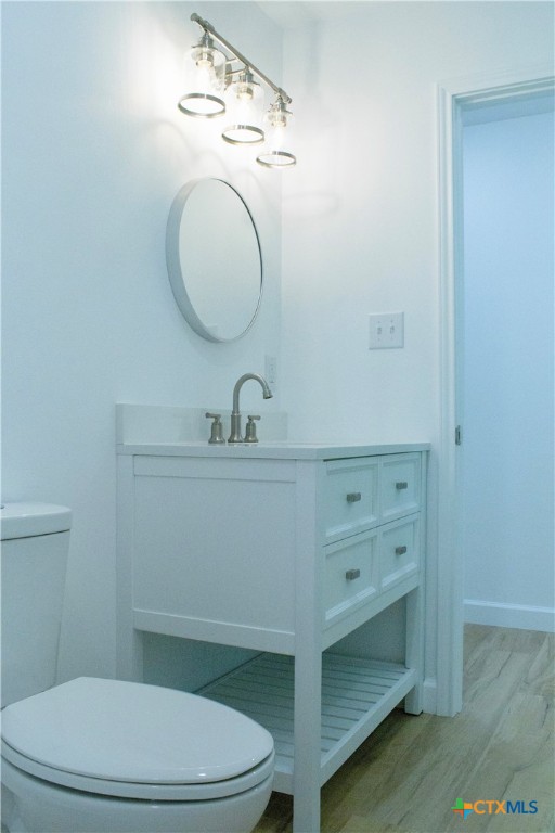 196 Circle Hook Property Photo 16